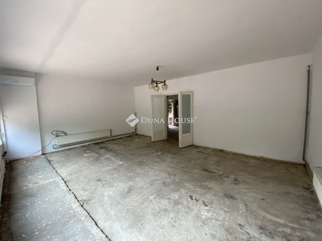 Eladó lakás Pécs, Belváros 75 nm