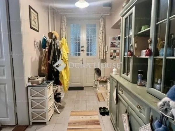 Eladó lakás Pécs, Belváros 94 nm
