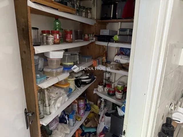 Eladó lakás Pécs, Belváros 79 nm