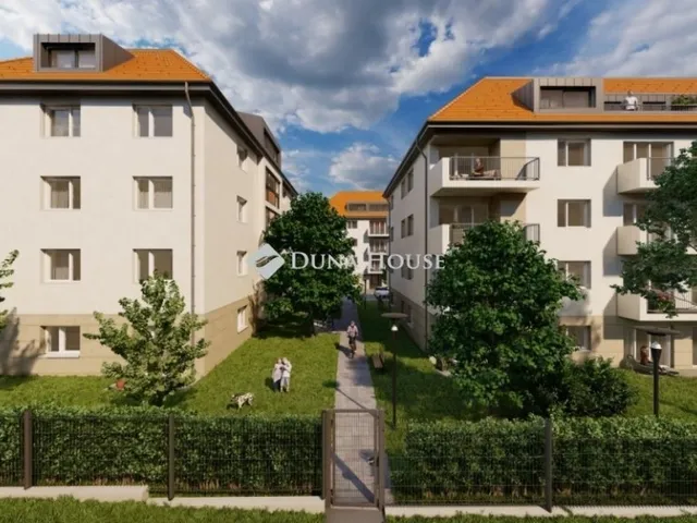 Eladó lakás Pécs, Kertváros 32 nm