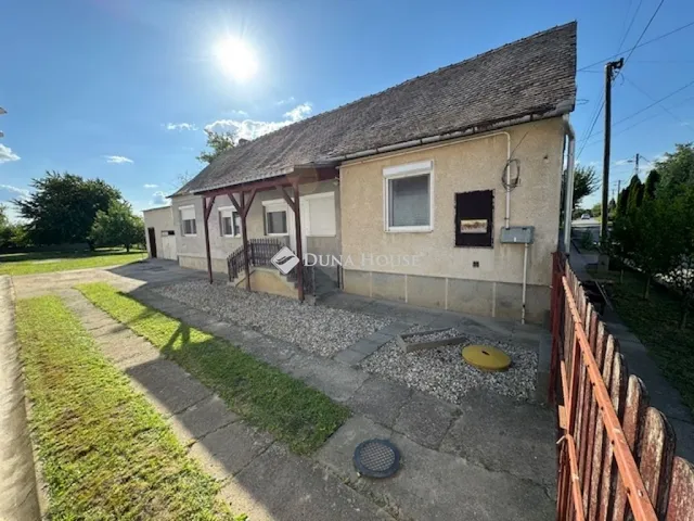 Eladó ház Himesháza 70 nm