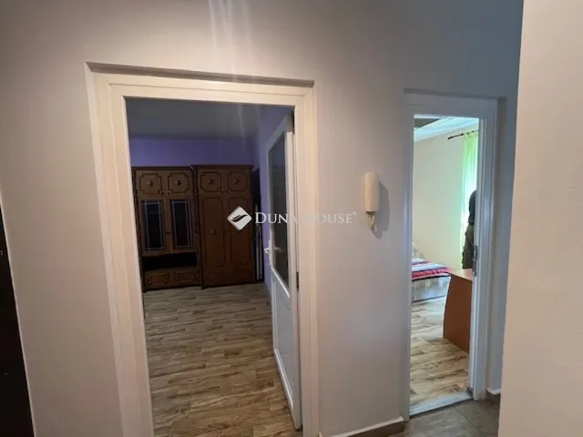 Eladó lakás Pécs, Kertváros 52 nm