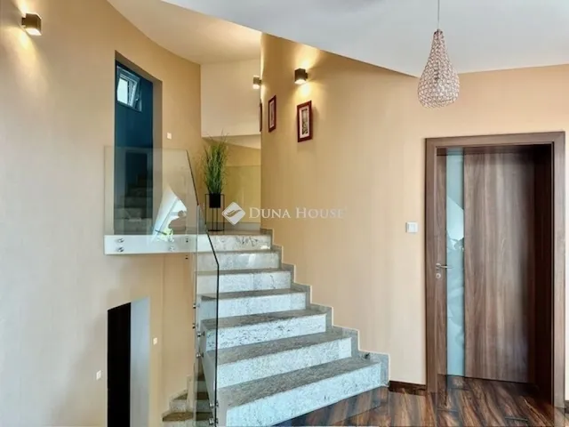 Eladó ház Pécs, Mecsekoldal 400 nm