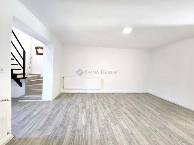 Eladó ház Pécs, Újhegy 90 nm