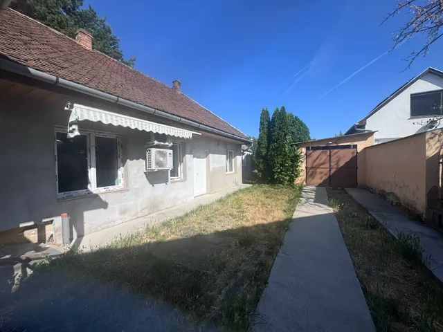 Eladó ház Pécs, Kertváros 100 nm