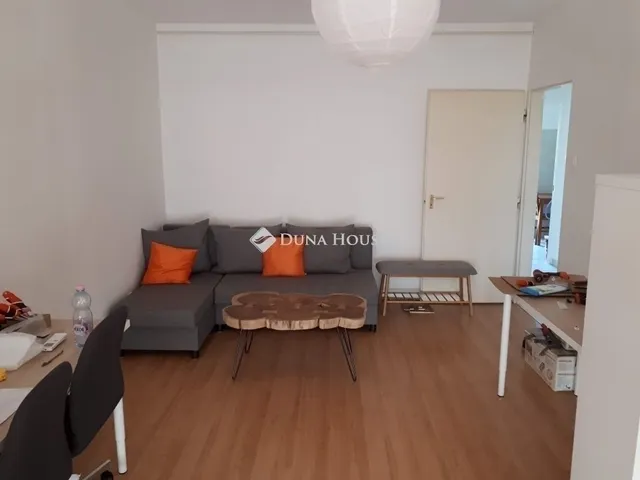 Eladó lakás Pécs, Egyetemváros 64 nm