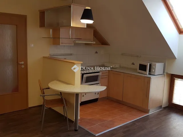 Kiadó lakás Pécs, Belváros 36 nm
