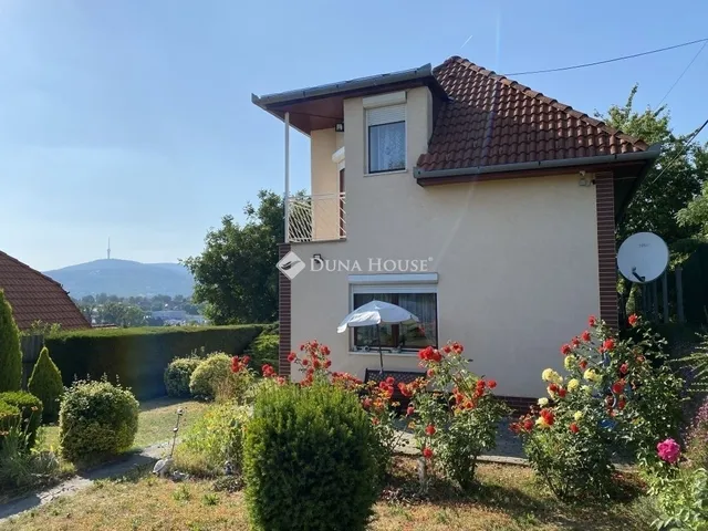Eladó ház Pécs, Újhegy 155 nm