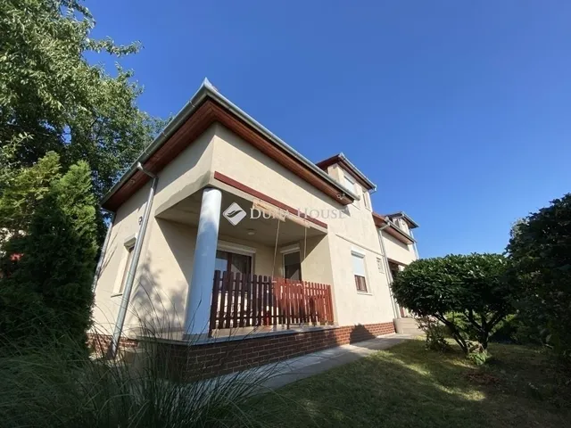 Eladó ház Pécs, Újhegy 155 nm