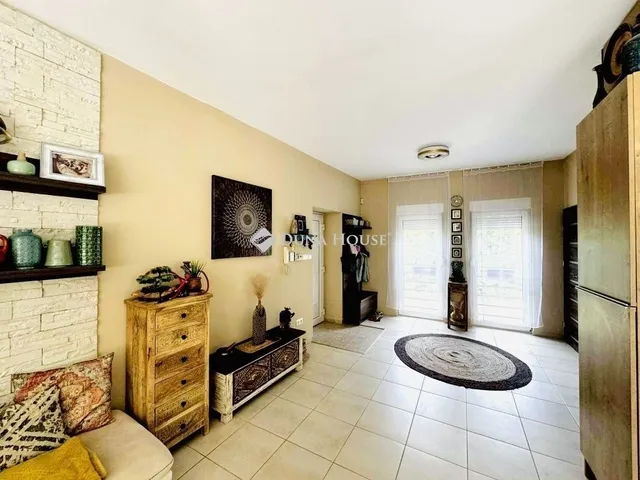 Eladó lakás Pécs, Ledina 110 nm