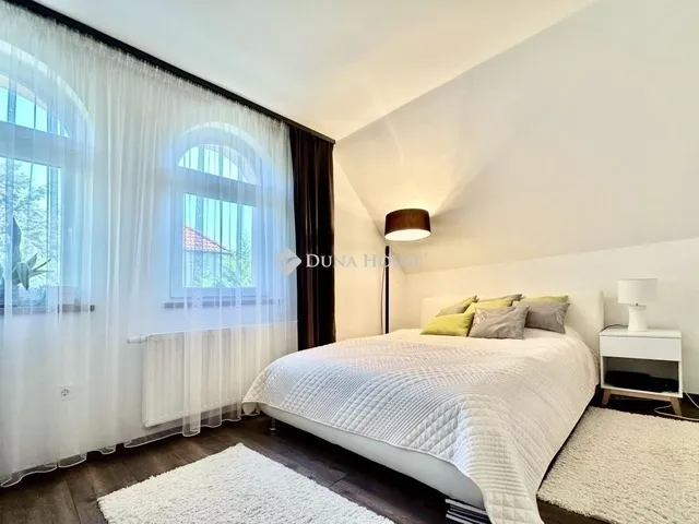 Eladó ház Pécs 186 nm
