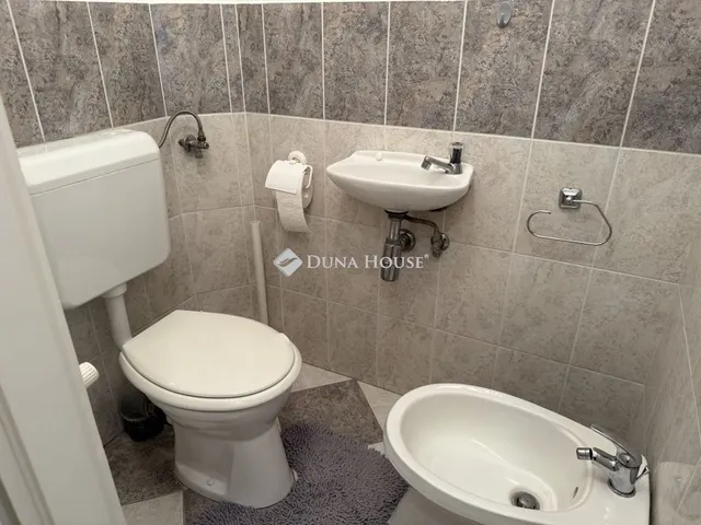 Eladó ház Pécs, Kertváros 135 nm