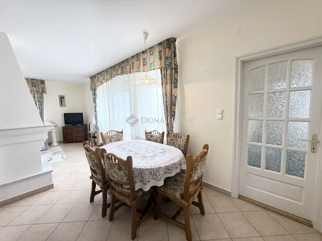 Eladó ház Pécs, Kertváros 135 nm