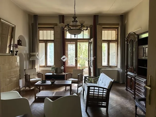 Eladó ház Pécs, Mecsekoldal 235 nm