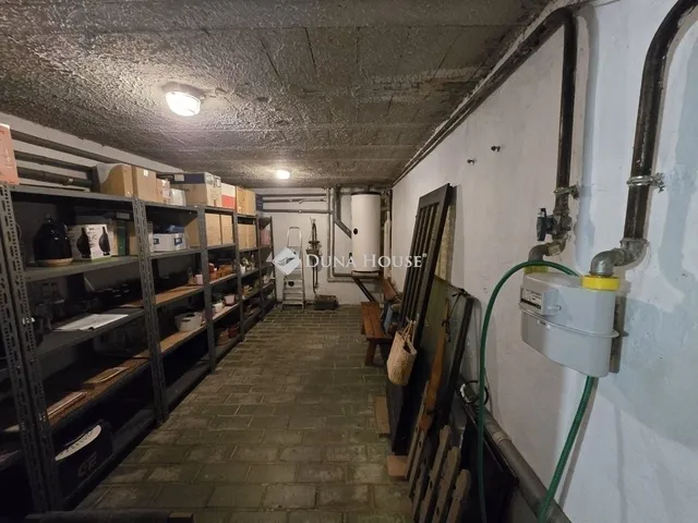 Eladó ház Pécs, Egyetemváros 165 nm