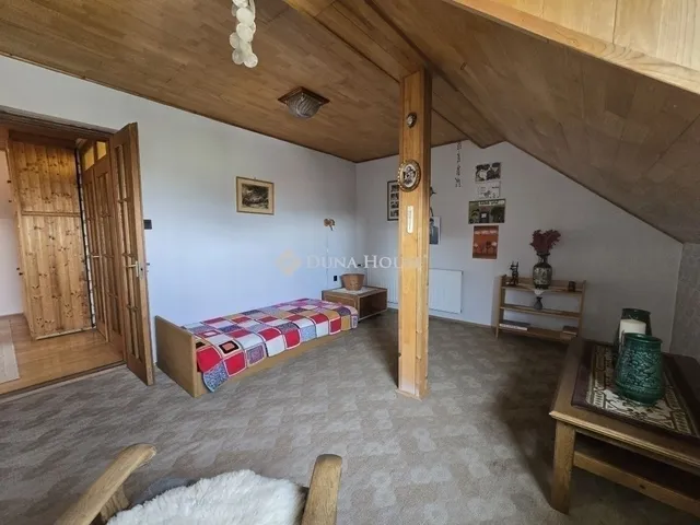 Eladó ház Pécs, Egyetemváros 165 nm