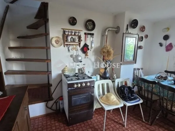 Eladó üdülő és hétvégi ház Pécs 31 nm