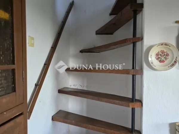 Eladó üdülő és hétvégi ház Pécs 31 nm