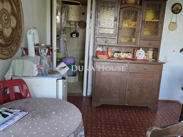 Eladó üdülő és hétvégi ház Pécs 31 nm