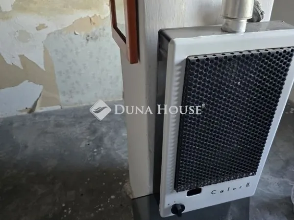 Eladó üdülő és hétvégi ház Pécs 31 nm