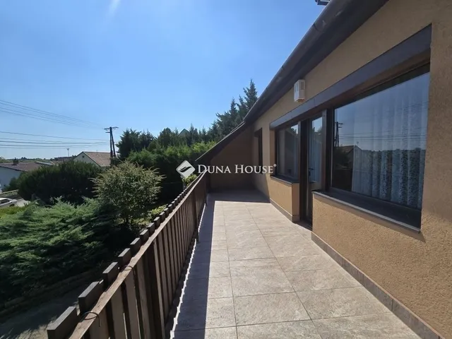 Eladó ház Pécs, Ürög 165 nm