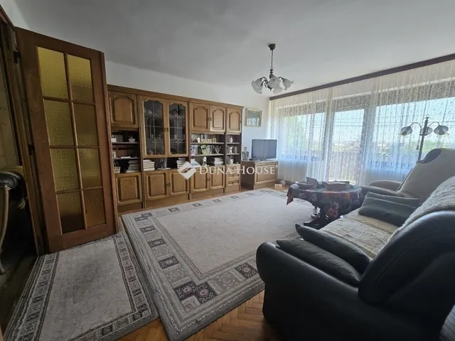 Eladó ház Pécs, Ürög 165 nm