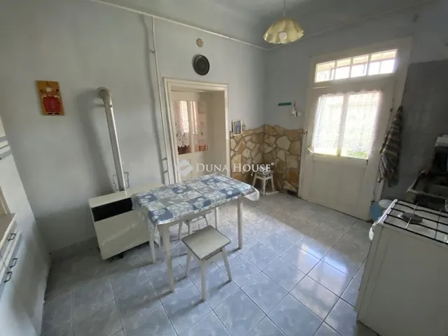 Eladó ház Egerág 72 nm