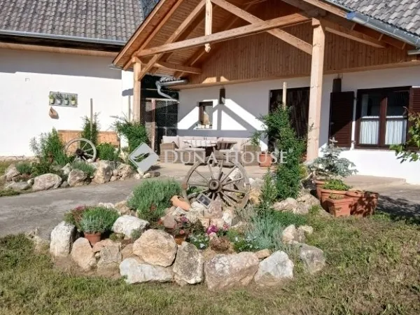 Eladó ház Hegyhátmaróc 100 nm