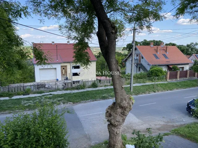 Eladó ház Pécs, Havihegy 90 nm