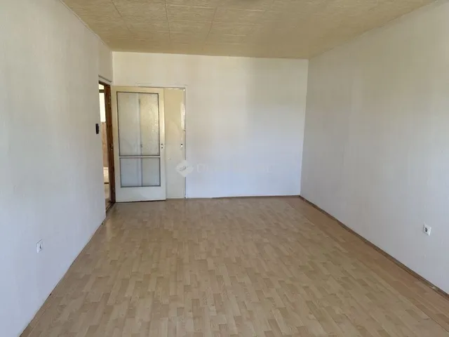 Eladó lakás Pécs 54 nm
