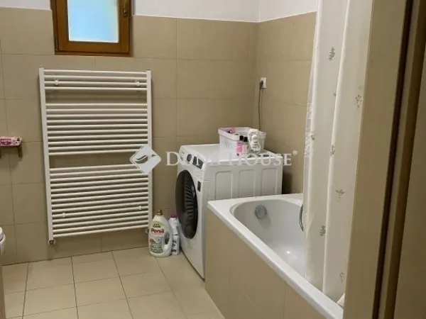 Eladó lakás Pécs, Mecsekoldal 110 nm
