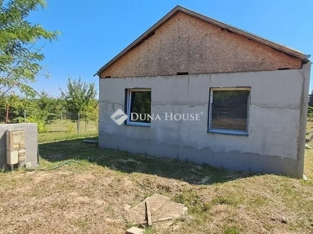 Eladó ház Kozármisleny 78 nm