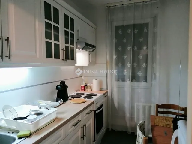 Eladó lakás Pécs, Kertváros 39 nm