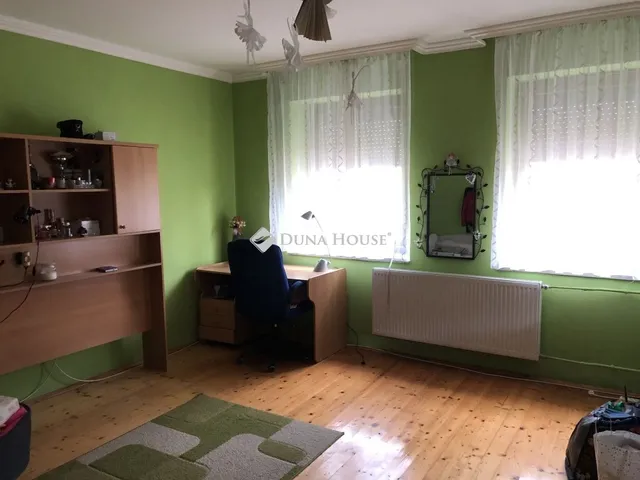 Eladó ház Majs 80 nm