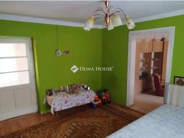 Eladó ház Kökény 98 nm