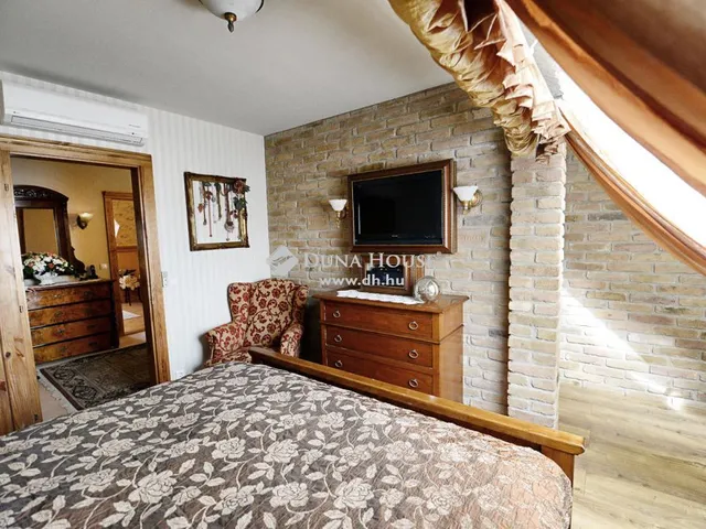 Eladó ház Bonyhád 170 nm