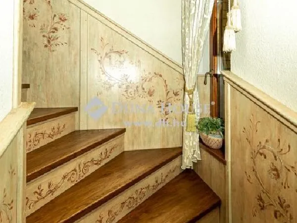 Eladó ház Bonyhád 170 nm