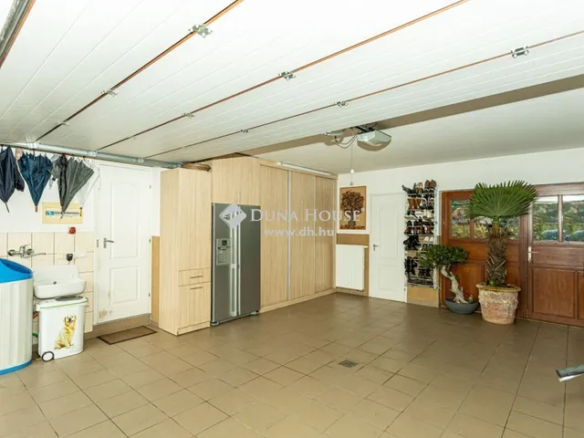 Eladó ház Bonyhád 170 nm