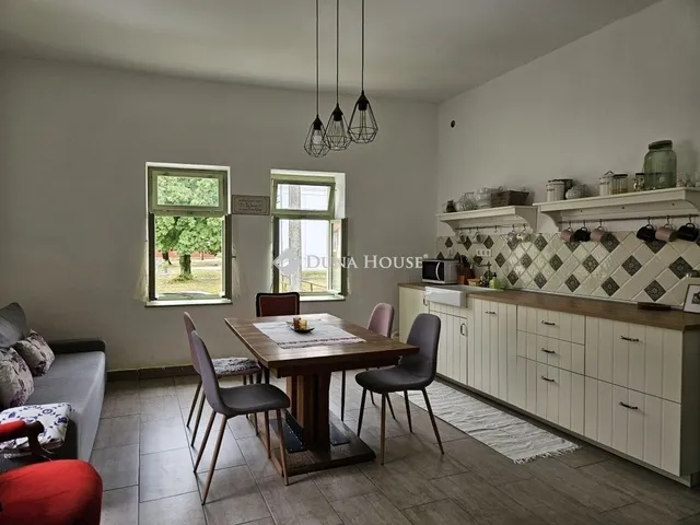 Eladó ház Kisjakabfalva 90 nm