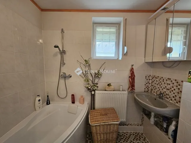 Eladó ház Kistótfalu 100 nm