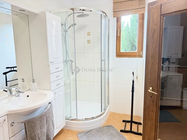 Eladó ház Kozármisleny 153 nm