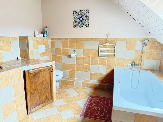 Eladó ház Kozármisleny 153 nm