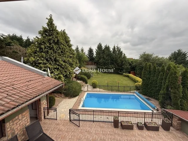 Eladó ház Kozármisleny 153 nm