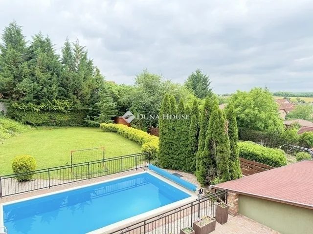 Eladó ház Kozármisleny 153 nm