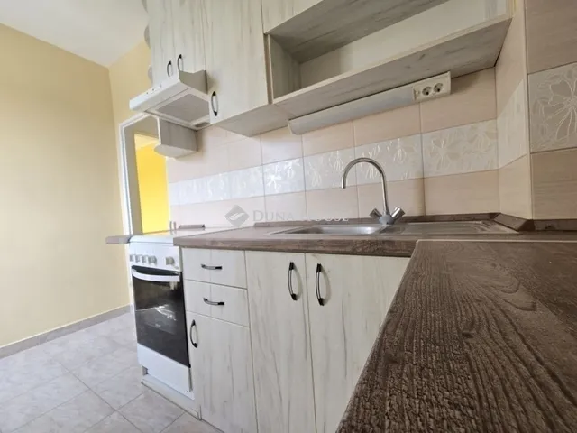 Eladó lakás Pécs, Kertváros 64 nm