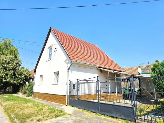 Eladó ház Siklós 71 nm