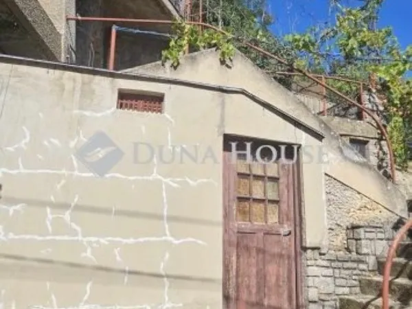 Eladó ház Pécs, Mecsekoldal 130 nm