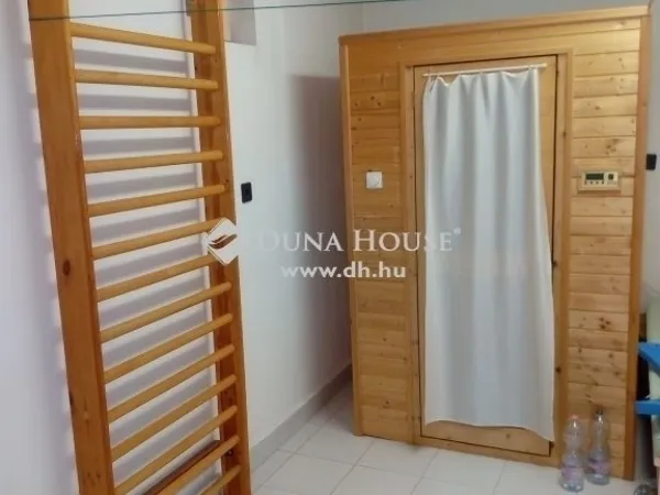 Eladó ház Pécs 140 nm