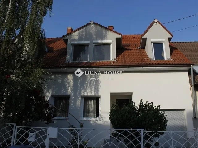 Eladó ház Pécs 140 nm