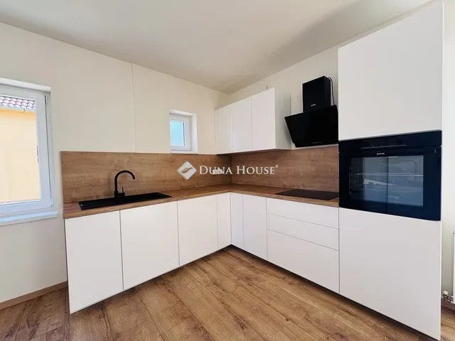 Eladó ház Sellye 99 nm